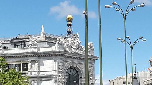 Cibeles Fountain & Building Three days madrid