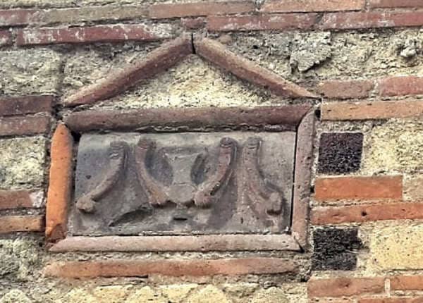 Phalluses on the Walls of Pompeii Houses. for Prosperity-Pompeii was really so obscene? Traveling to a Different Pompeii