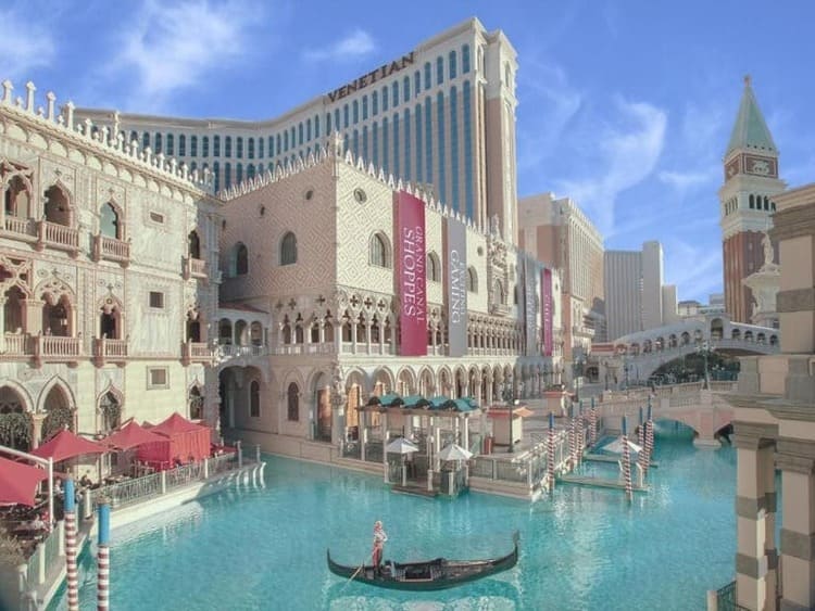 The Venetian Hotel -Las Vegas: Traveling Europe Without Leaving the United States Las Vegas 2022: