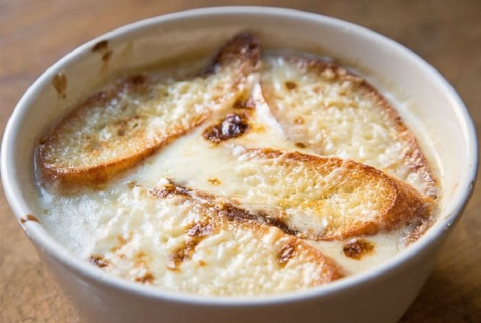 French Traditional Recipe Onion Soup.