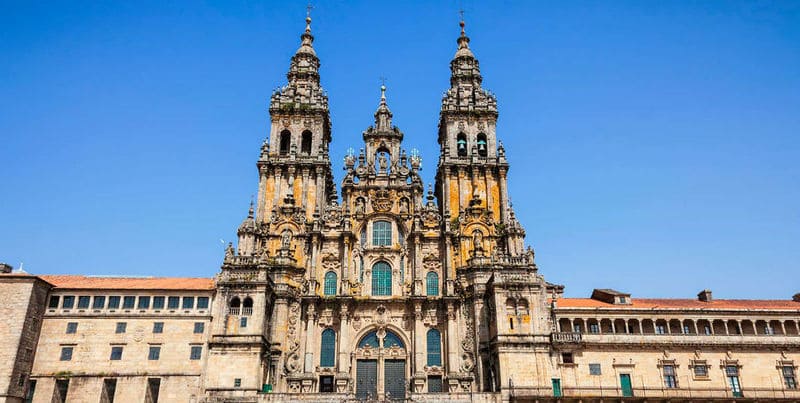 Compostela Cathedral - Religious Tourism in the Middle Ages