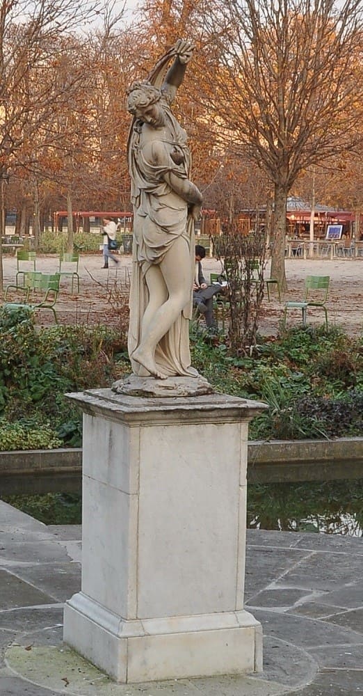 Aphrodite Venus Callipyge on Tuileries Garden --Venus Callipyge: Beautiful Buttocks Goddess 