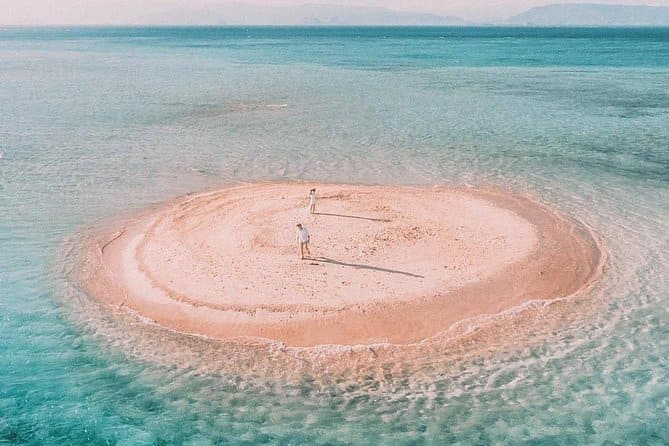 Lombok Pink Beach – Indonesia - Best Pink Beach 2022