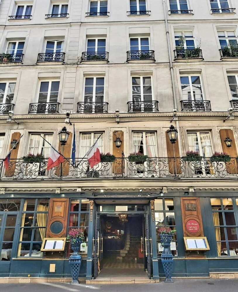 History of Café Procope: Oldest Coffee Shop in Paris