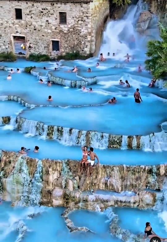 How many people travel a year?  Italy Saturnia Baths