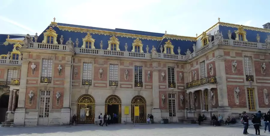 Hotel Airelles Château de Versailles Le Grand Contrôle