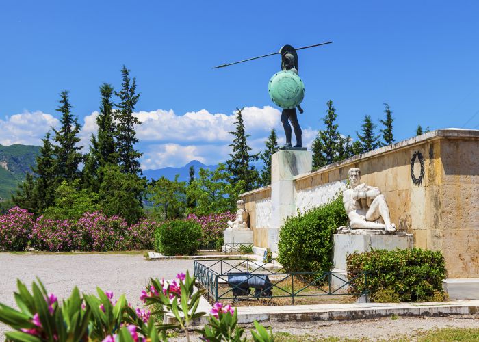 The statue of Leonidas in Thermopylae - credits: Anastasios71/Shutterstock.com