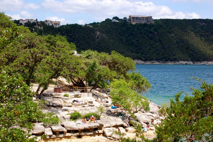 Hippy Hollow, Austin, Texas nudist Beaches - Nudies on beach